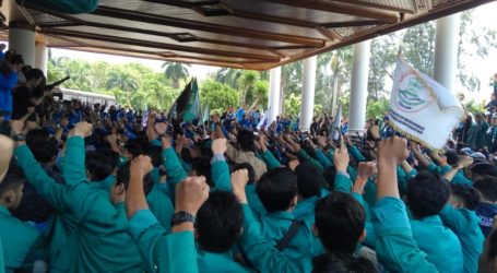 Mahasiswa Desak Gubernur Aceh Hentikan PT EMM