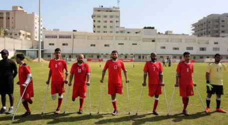 Dengan Satu Kaki, Sepak Bola Beri Harapan Bagi Eliwa, 17 Tahun, di Gaza