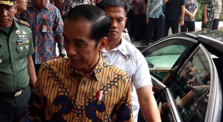 Jokowi Akui Belum Mampu Atasi Persoalan Sistem Perijinan
