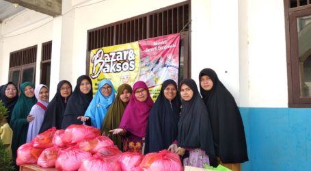 Ummahat Shuffah Cileungsi Gelar Bazar Ramadhan untuk Sedekah Jariah