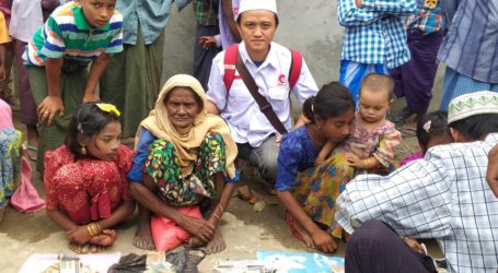 Relawan MER-C Idul Fitri Bersama Muslimin Rohingya