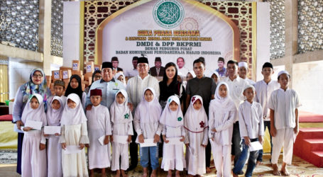 Remaja Masjid Indonesia Berbagi Kebahagiaan Ramadhan dengan Anak Yatim