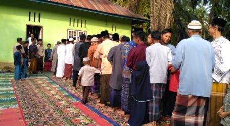 Insaf Muarif Gunawan Khotib Shalat Ied Riyasah Kampung Baru, Jambi