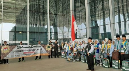 Jamaah Haji Indonesia Kloter Pertama Mendarat di Madinah