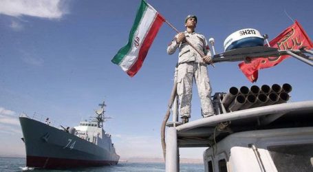 Iran Tangkap Tanker Minyak Asing, Krunya Ditahan