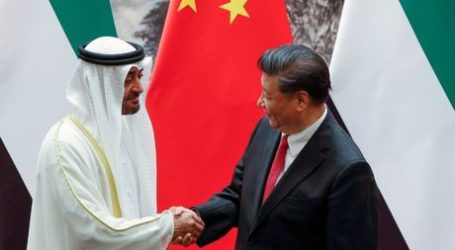 WSJ: China Tawarkan Diri Jadi Tuan Rumah Pertemuan Negara-Negara Teluk