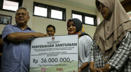 KPU Salurkan Santunan Bagi Ahli Waris Petugas KPPS Yogyakarta