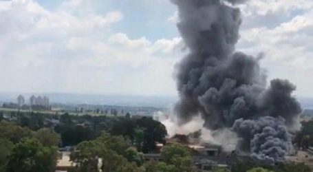 Pabrik Bom Asap Israel Terbakar