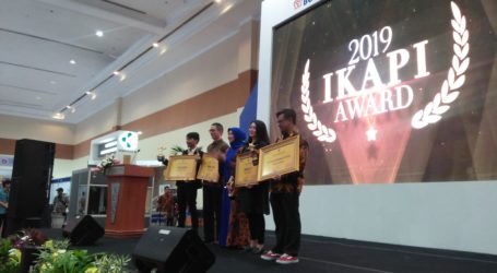 Empat Tokoh Perbukuan Raih IKAPI Award 2019