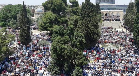 45 Ribu Muslimin Shalat Jumat di Al-Aqsa