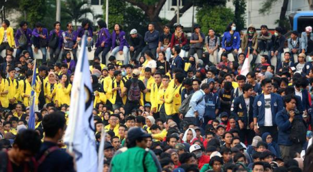 Polda Metro Jaya Siapkan 18 Ribu Personel Amankan Aksi Massa Selasa Ini