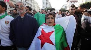 Puluhan Ribu Warga Aljazair Protes Presiden Baru