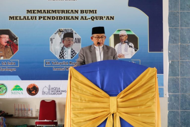 Imaam Yakhsyallah Alquran Sebagai Wujud Kasih  Sayang  