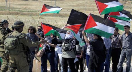 Israel Batasi Pekerjaan Aktivis di Tepi Barat