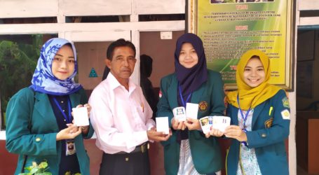 SD 1 Wonoharjo Tanggamus Terima Smartcard Edukasi Karya Mahasiswa KKN Unila