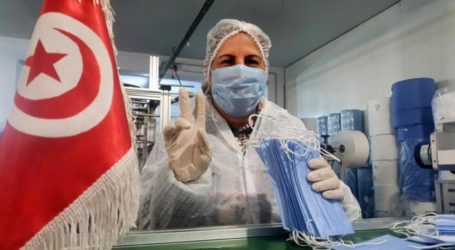 Patriotisme: 150 Warga Tunisia Asingkan Diri di Pabrik Khusus Produksi Masker
