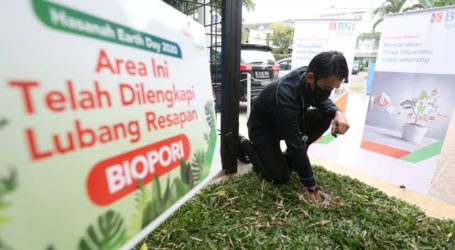 BNI Syariah Realisasikan 1.220 Lubang Resapan Biopori