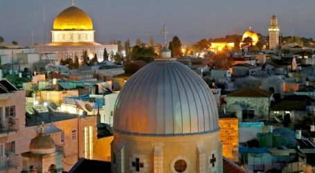 Kepala Gereja-Gereja di Yerusalem Protes Larangan Total