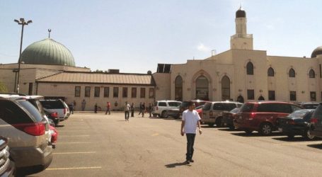 Patuhi Pembatasan, Masjid-Masjid AS Alihkan Ibadah Secara Online