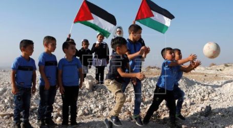 Biro Statistik : Setengah Penduduk Palestina Adalah Anak-anak