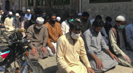 Awali Ramadhan, Penduduk Pakistan Berbondong-Bondong ke Masjid