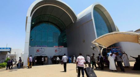 Penerbangan Perdana Repatriasi 1.500 Warga Sudan dari  Lima Negara Teluk.