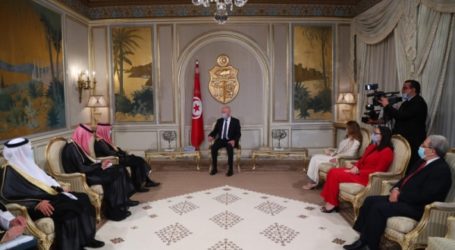 Menlu. Saudi Bahas Krisis Libya dengan Pemimpin-Pemimpin Afrika Utara