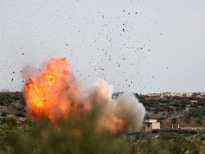 Israel Serang Militer Suriah