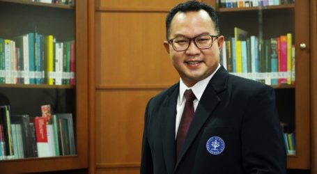 Ketua Forum Rektor Indonesia: Perlu Satelit untuk Pendidikan