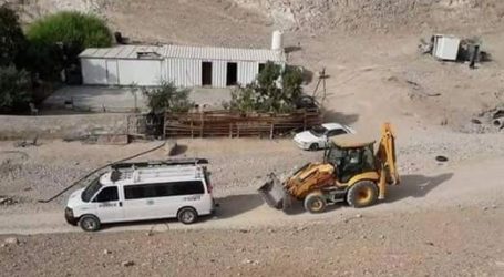 Israel Hancurkan Rumah Komunitas Wadi Abu Hindi dan Beriat Al-Sawahra