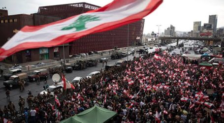 Setahun Protes Lebanon, Perjuangan Reformasi Tidak Surut