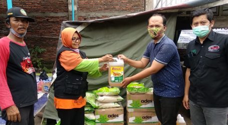 Rasil Salurkan Paket Sembako untuk  Korban Banjir di Semarang