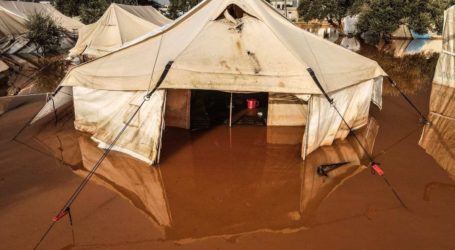 30 Tenda Kamp Pengungsi Suriah Dilanda Banjir