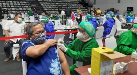 Pelaksanaan Vaksinasi Dosis Kedua Insan Pers di Senayan Lancar