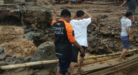 Banjir Bandang Flores Timur, Lima Jembatan Penyeberangan Terputus