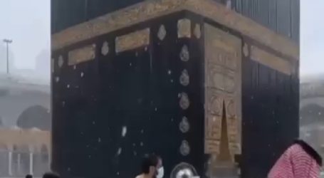Kota Mekkah Diguyur Hujan Deras