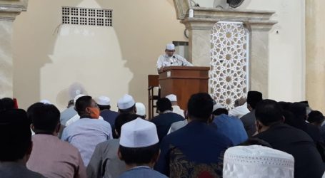 Jamaah Masjid At-Taqwa Cileungsi Laksanakan Shalat Gerhana Bulan