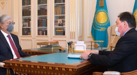 Kazakhstan Kirim Bantuan Kemanusiaan ke India