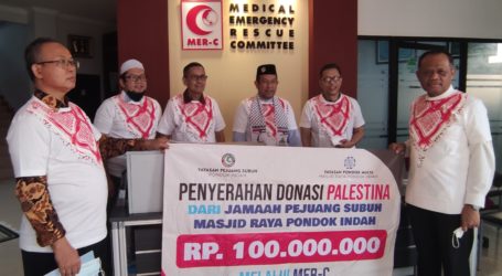 MER-C Terima Donasi Yayasan Pejuang Subuh Pondok Indah untuk Palestina