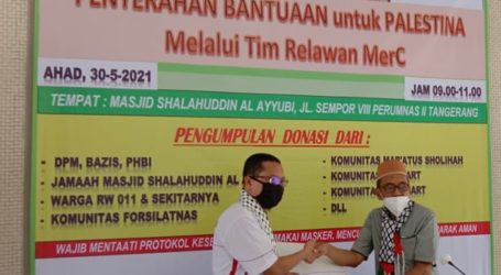 DPM Shalahuddin Al-Ayyubi Serahkan Donasi Melalui MER-C