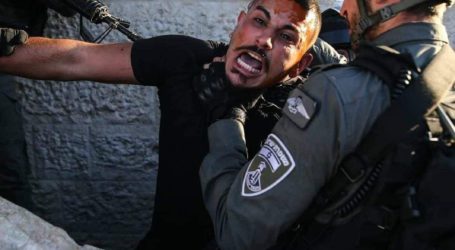 Pasukan Israel Serang Pengunjuk Rasa Palestina di Halaman Masjid Al-Aqsa