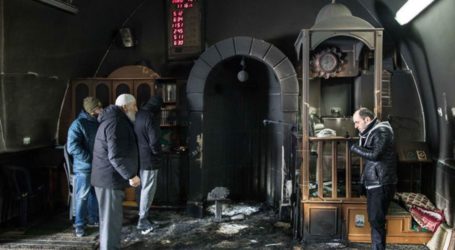 Pasukan Israel Bakar Perlengkapan Masjid di Jenin Selatan