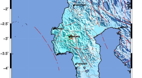 Gempa M5,3 Dirasakan Kuat di Kabupaten Mamasa