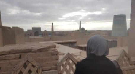 Uzbekistan Cabut Larangan Pakai Jilbab di Tempat Umum