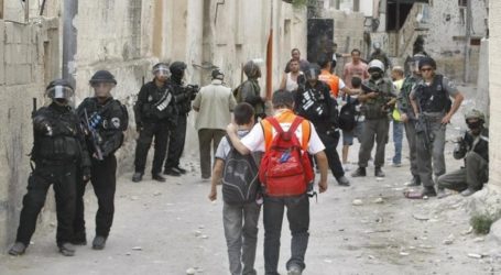 Pasukan Israel Serbu Dua Sekolah Palestina