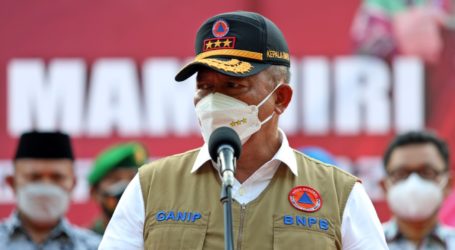Kepala BNPB Lepas Gerakan Mobil Masker Untuk Masyarakat di Kota Makassar