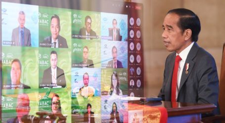 Presiden Jokowi Bahas UMKM, Perubahan Iklim di KTT APEC-ABAC