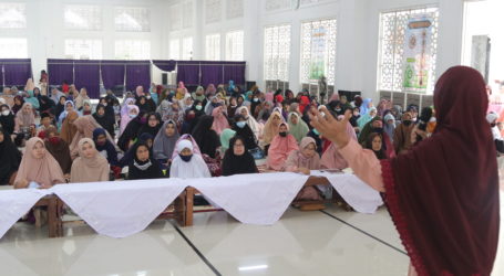 Majelis Ta’lim Muslimah Lampung Sepakati Al-Muhajirun Jadi Kampung Lingkungan “Ibadah”