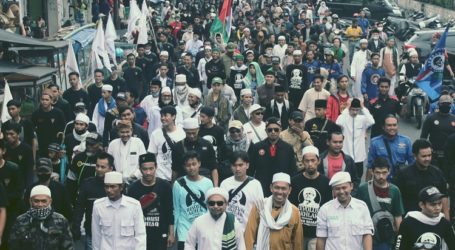 Massa Gabungan Ormas Islam Tasikmalaya Gelar Aksi Protes Permendikbud Ristek Nomer 30 Tahun 2021