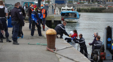 31 Orang Tewas Dalam Tragedi Kapal Migran antara Prancis dan Inggris